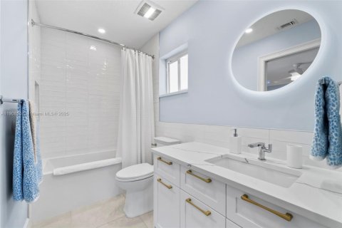 Casa en venta en Dania Beach, Florida, 3 dormitorios, 140.1 m2 № 1967108 - foto 24