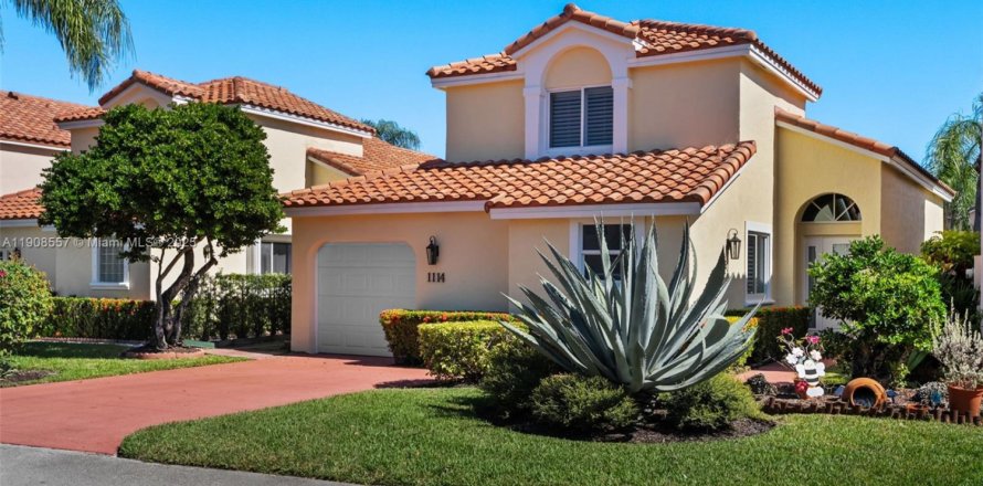 Casa en Dania Beach, Florida 3 dormitorios, 140.1 m2 № 1967108