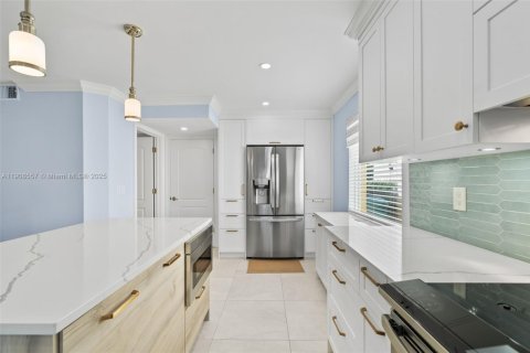 Casa en venta en Dania Beach, Florida, 3 dormitorios, 140.1 m2 № 1967108 - foto 9