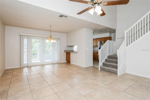 House in Kissimmee, Florida 3 bedrooms, 123.93 sq.m. № 1851617 - photo 5