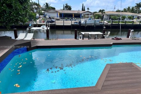 Villa ou maison à vendre à Lighthouse Point, Floride: 4 chambres, 411.19 m2 № 2007328 - photo 18