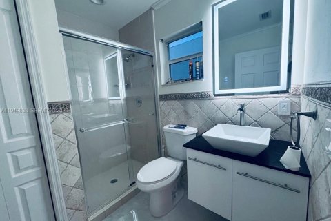 Villa ou maison à vendre à Lighthouse Point, Floride: 4 chambres, 411.19 m2 № 2007328 - photo 14