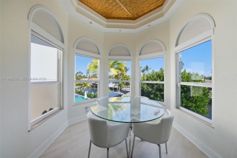 Villa ou maison à vendre à Lighthouse Point, Floride: 4 chambres, 411.19 m2 № 2007328 - photo 23