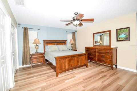 Снять в аренду виллу или дом в Брейдентон, Флорида 8 комнат, 219.44м2, № 1828534 - фото 18