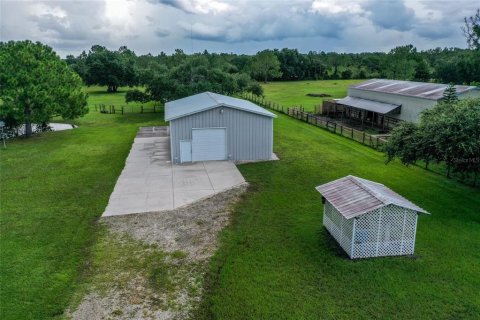 Снять в аренду виллу или дом в Брейдентон, Флорида 8 комнат, 219.44м2, № 1828534 - фото 10