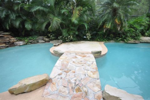 Casa en alquiler en Orlando, Florida, 4 dormitorios, 343.27 m2 № 1906799 - foto 3