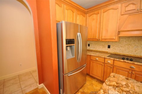 Casa en alquiler en Orlando, Florida, 4 dormitorios, 343.27 m2 № 1906799 - foto 24