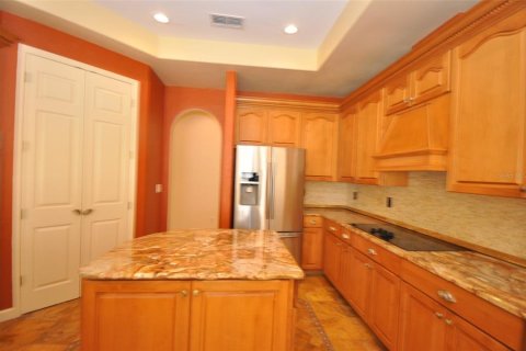 Casa en alquiler en Orlando, Florida, 4 dormitorios, 343.27 m2 № 1906799 - foto 18
