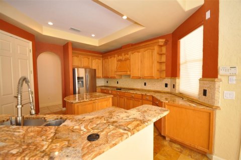 Casa en alquiler en Orlando, Florida, 4 dormitorios, 343.27 m2 № 1906799 - foto 20