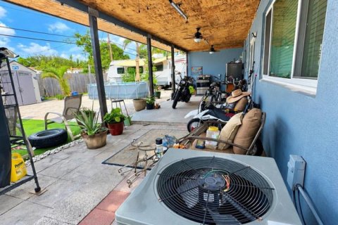 Villa ou maison à vendre à Deerfield Beach, Floride: 3 chambres, 118.91 m2 № 2400847 - photo 26