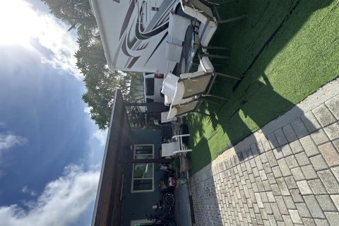 Villa ou maison à vendre à Deerfield Beach, Floride: 3 chambres, 118.91 m2 № 2400847 - photo 23