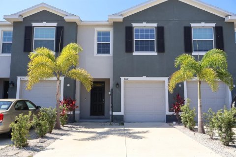 Townhouse in Sarasota, Florida 3 bedrooms, 160.16 sq.m. № 2111360