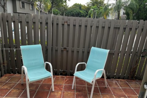 Copropriété à vendre à Miami, Floride: 3 chambres, 137.5 m2 № 1956039 - photo 12