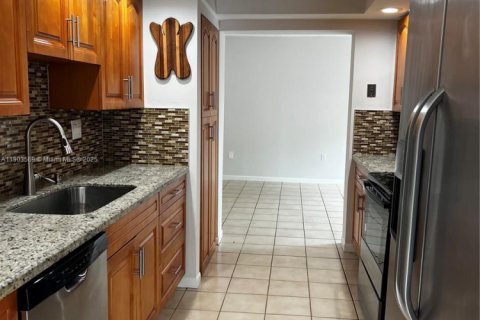 Copropriété à vendre à Miami, Floride: 3 chambres, 137.5 m2 № 1956039 - photo 15