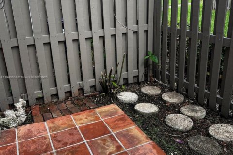 Copropriété à vendre à Miami, Floride: 3 chambres, 137.5 m2 № 1956039 - photo 27