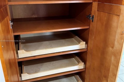 Copropriété à vendre à Miami, Floride: 3 chambres, 137.5 m2 № 1956039 - photo 19