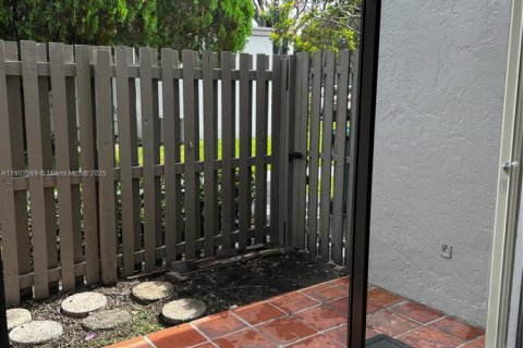 Copropriété à vendre à Miami, Floride: 3 chambres, 137.5 m2 № 1956039 - photo 28