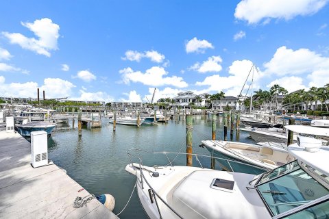 Condo in Jupiter, Florida, 2 bedrooms  № 2192560 - photo 9