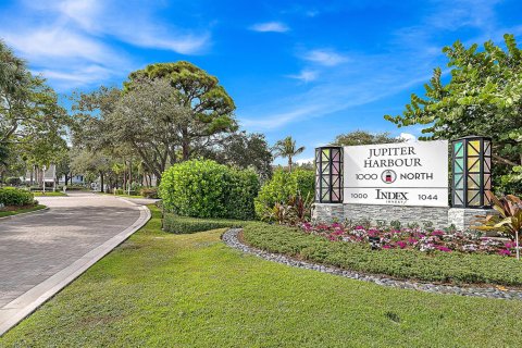 Condo in Jupiter, Florida, 2 bedrooms  № 2192560 - photo 14