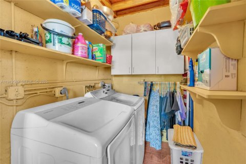 Купить виллу или дом в Хайалиа, Флорида 3 спальни, 118.73м2, № 1969802 - фото 18