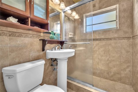 Купить виллу или дом в Хайалиа, Флорида 3 спальни, 118.73м2, № 1969802 - фото 23