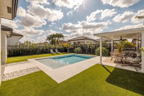 Купить виллу или дом в Майами, Флорида 4 спальни, 220.46м2, № 2024686 - фото 19