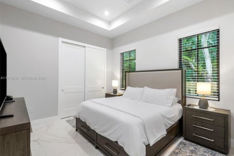 House in Fort Lauderdale, Florida 3 bedrooms, 198.9 sq.m. № 2041890 - photo 21