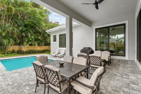House in Fort Lauderdale, Florida 3 bedrooms, 198.9 sq.m. № 2041890 - photo 29