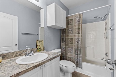 Condo in Clearwater, Florida, 2 bedrooms  № 2371703 - photo 17