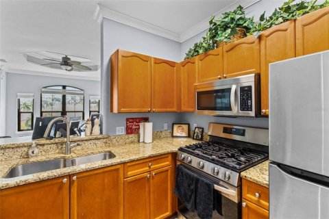 Condo in Clearwater, Florida, 2 bedrooms  № 2371703 - photo 8