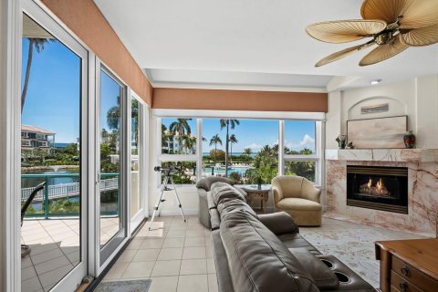 Condo in Longboat Key, Florida, 3 bedrooms № 2095364 - photo 12