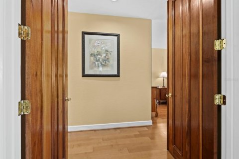 Condo in Longboat Key, Florida, 3 bedrooms № 2095364 - photo 19