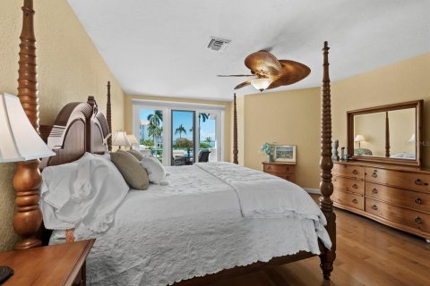 Condo in Longboat Key, Florida, 3 bedrooms № 2095364 - photo 21
