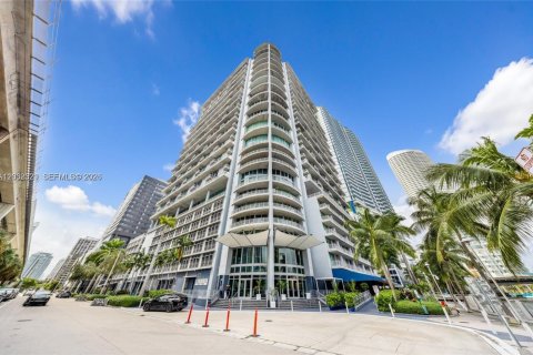 Condo in Miami, Florida, 1 bedroom  № 2067712