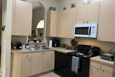 Casa en venta en Homestead, Florida, 3 dormitorios, 117.24 m2 № 1812215 - foto 8