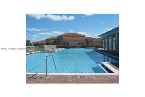 Casa en venta en Homestead, Florida, 3 dormitorios, 117.24 m2 № 1812215 - foto 16