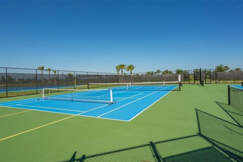 Touwnhouse à louer à Sarasota, Floride: 2 chambres, 109.62 m2 № 2429566 - photo 12