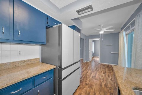 Villa ou maison à louer à Hudson, Floride: 3 chambres, 118.36 m2 № 2306442 - photo 14
