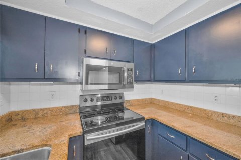 Villa ou maison à louer à Hudson, Floride: 3 chambres, 118.36 m2 № 2306442 - photo 12