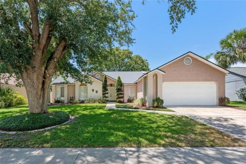 Casa en Lake Mary, Florida 3 dormitorios, 140.65 m2 № 2230577