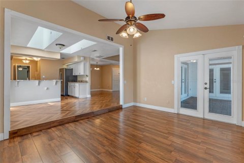Casa en venta en Lake Mary, Florida, 3 dormitorios, 140.65 m2 № 2230577 - foto 8