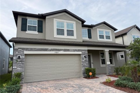 House in Wesley Chapel, Florida 5 bedrooms, 328.04 sq.m. № 2094882 - photo 3
