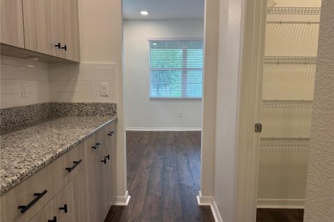 House in Wesley Chapel, Florida 5 bedrooms, 328.04 sq.m. № 2094882 - photo 27