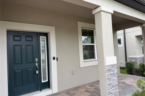 House in Wesley Chapel, Florida 5 bedrooms, 328.04 sq.m. № 2094882 - photo 5