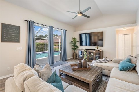 House in Tampa, Florida 4 bedrooms, 180.79 sq.m. № 1873034 - photo 4