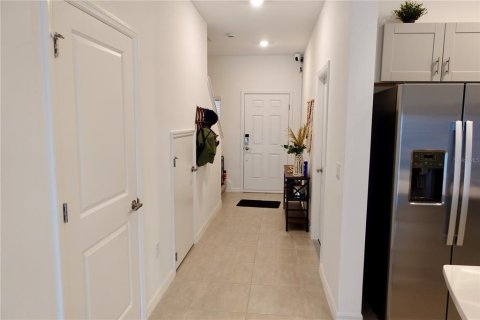 Townhouse in Kissimmee, Florida 3 bedrooms, 126.81 sq.m. № 2097574 - photo 10