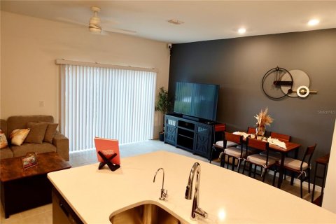 Townhouse in Kissimmee, Florida 3 bedrooms, 126.81 sq.m. № 2097574 - photo 22