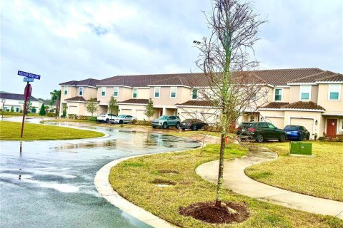 Townhouse in Kissimmee, Florida 3 bedrooms, 126.81 sq.m. № 2097574 - photo 13