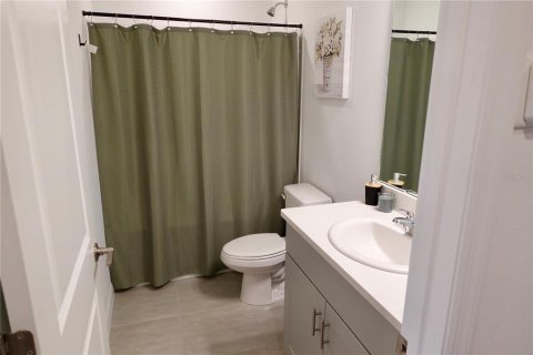 Townhouse in Kissimmee, Florida 3 bedrooms, 126.81 sq.m. № 2097574 - photo 3