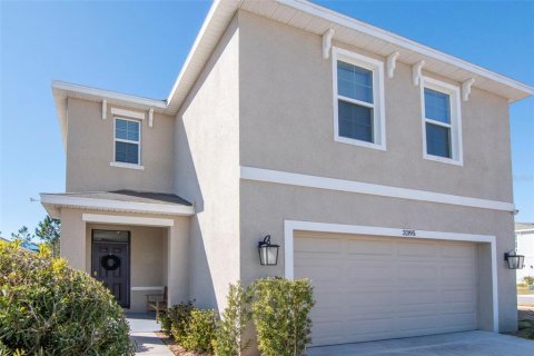 House in Odessa, Florida 4 bedrooms, 209.96 sq.m. № 2099278